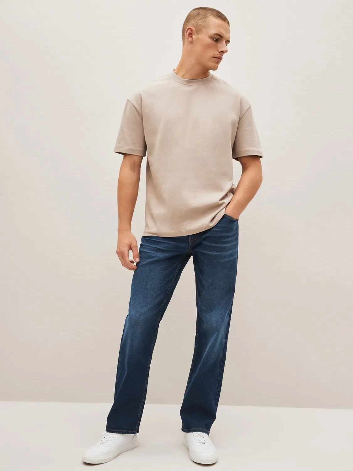 Джинсы Straight Fit Essential Stretch Next, Medium Blue — фото 3
