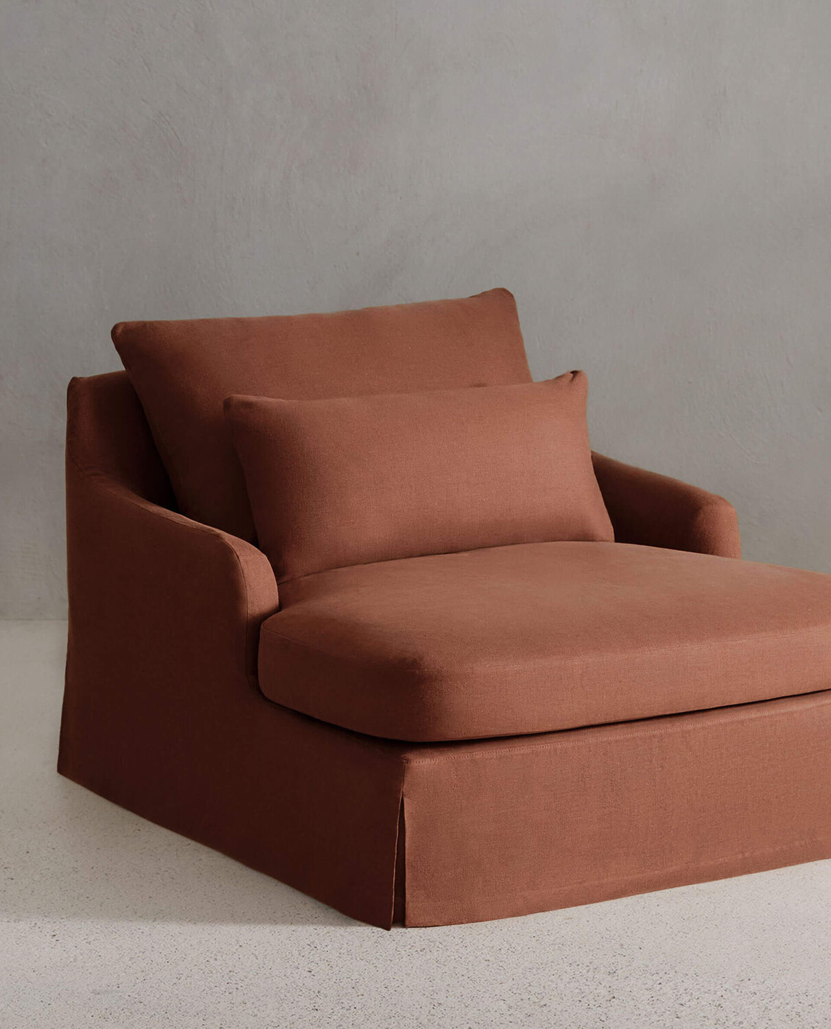 

Чехлы для кресла Zara Home by Vincent Van Duysen Loveseat 01 Linen, красно-коричневый