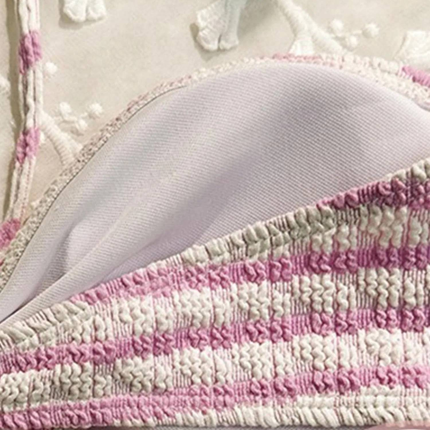 Женский бикини-комплект из двух предметов с полосками, полосатый, Pink — фото 4
