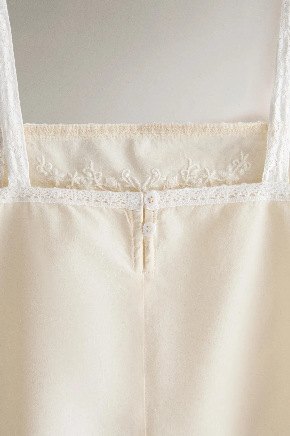 Хлопковый топ с вышитым кружевом ZARA, Yellow — фото 4