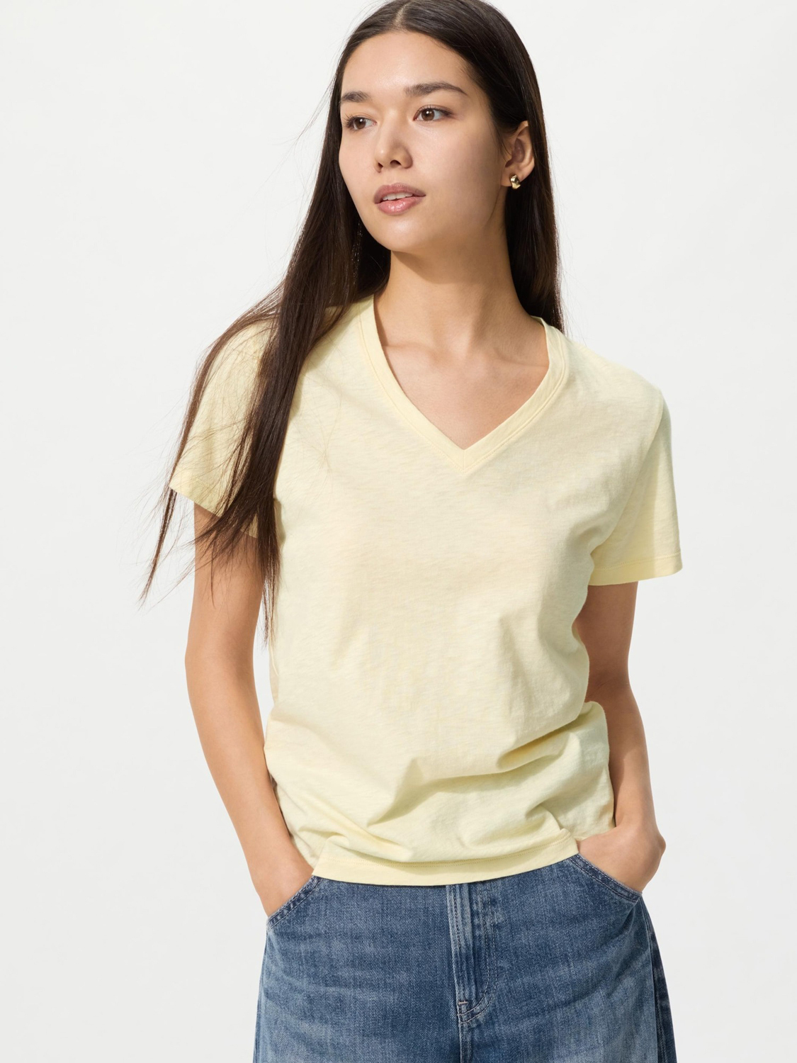 

Футболка Uniqlo Slub Cotton V Neck Short Sleeve, 40 кремовый, Бежевый, Футболка Uniqlo Slub Cotton V Neck Short Sleeve, 40 кремовый