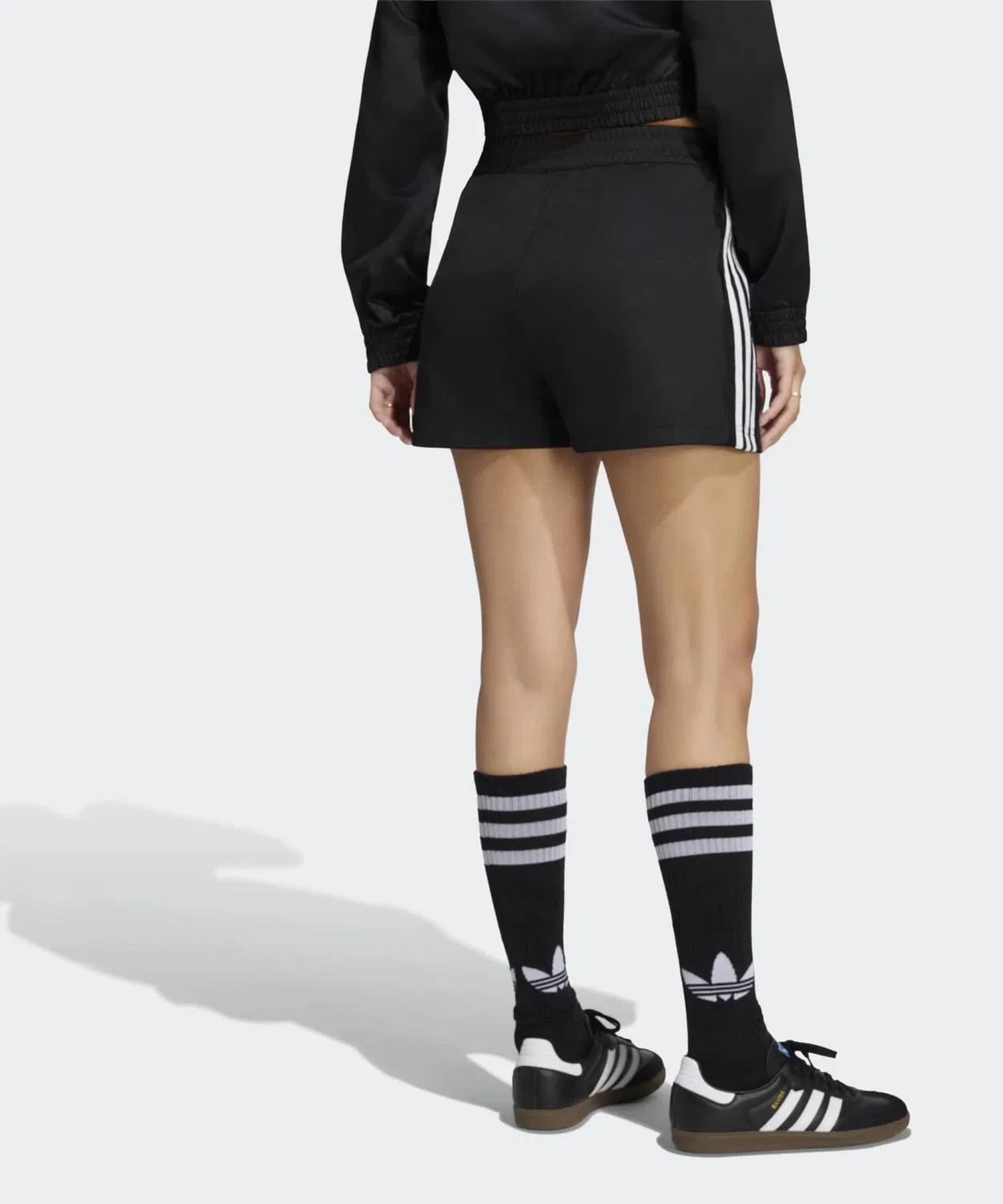 Женские шорты с кружевными вставками и молнией Lace Three Stripes Shorts Adidas, Black — фото 2