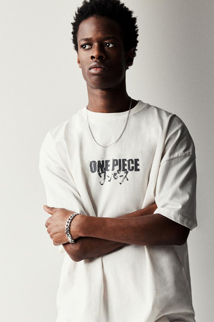 

Цельная футболка с коротким рукавом Pull And Bear, белый