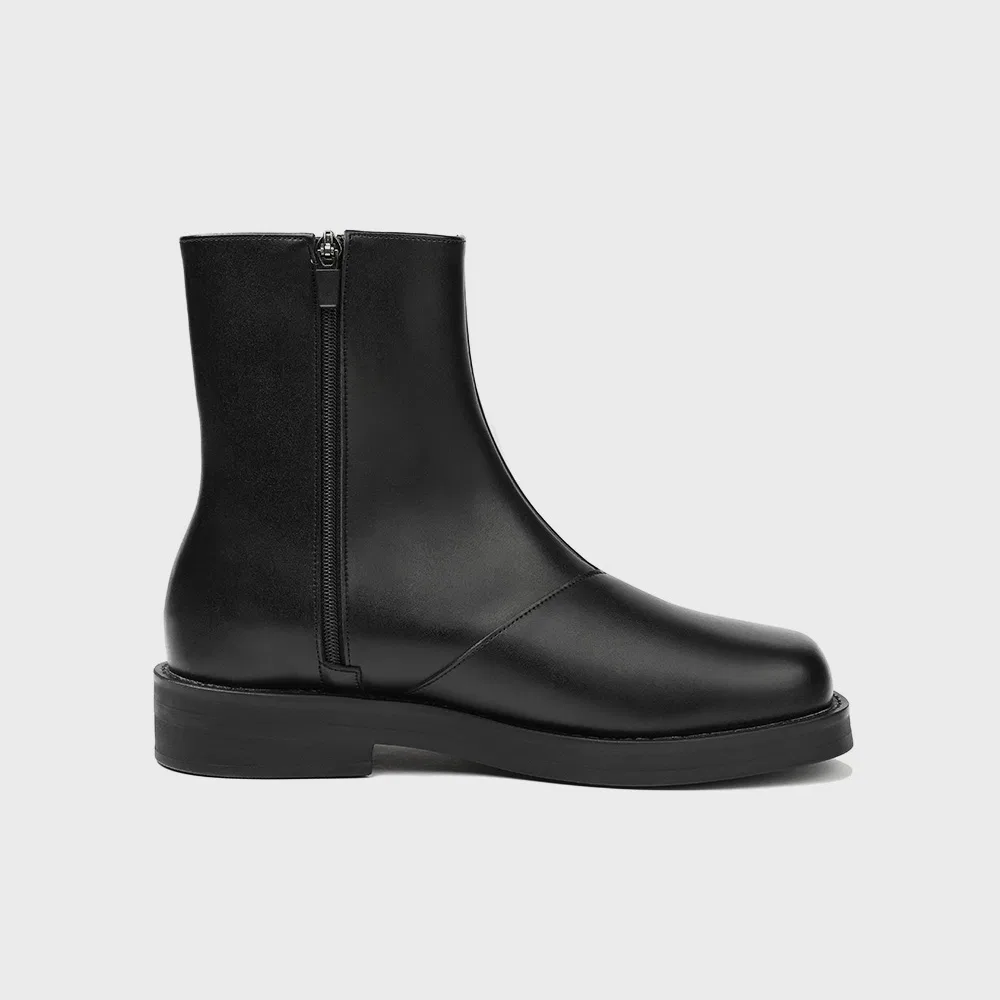 Мужские минималистичные ботинки на молнии Second.A_Minimal Bold Shape Zip Up Boots чёрные от Firenze.A — фото 4