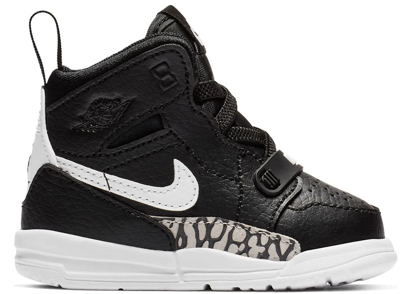 Детские кроссовки Lifestyle Jordan Legacy 312 Jordan, Черно-Белый