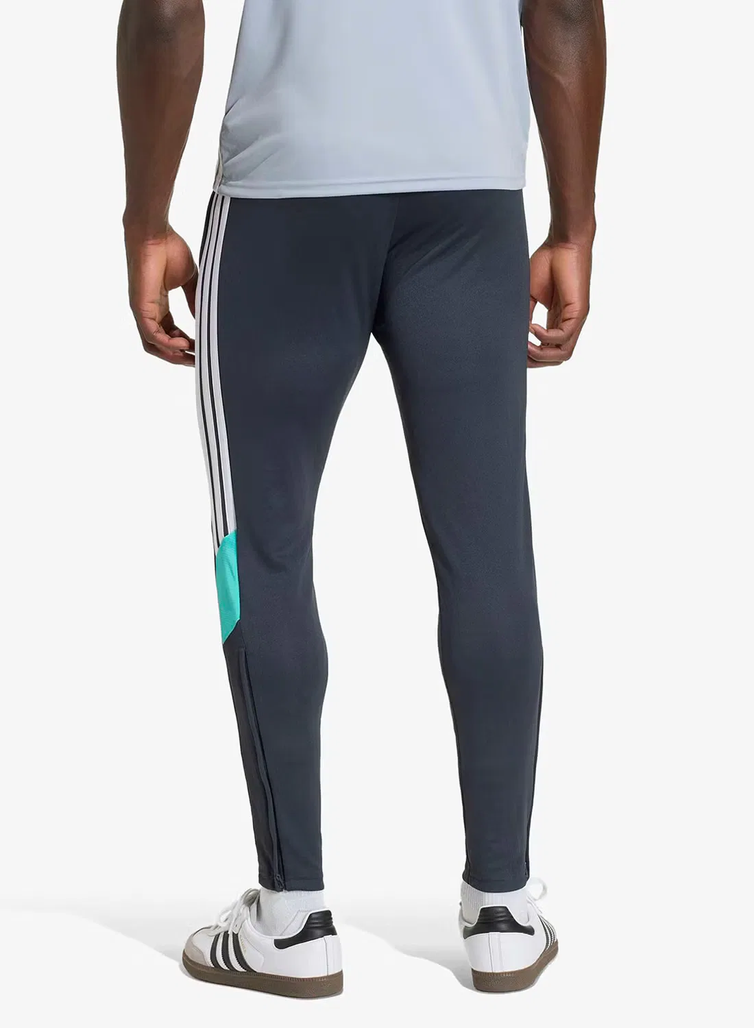 Штаны тренировочные с технологией Climacool Tiro 26 Essentials Adidas, серый — фото 2