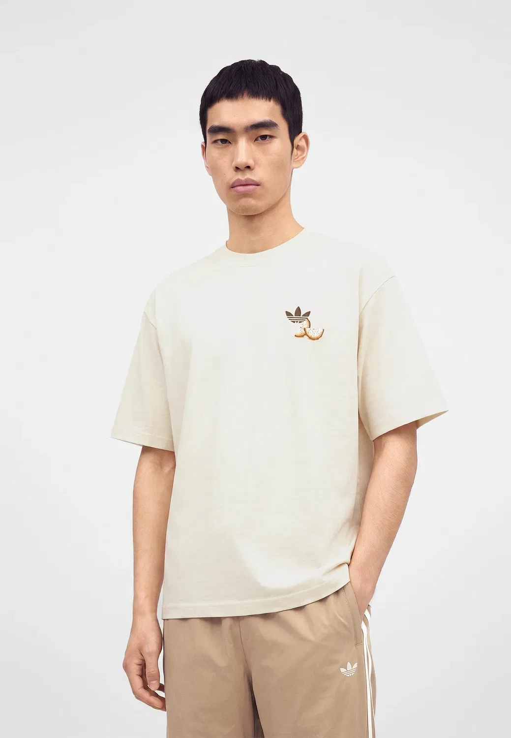 Новая футболка унисекс с полосатым принтом - футболка с принтом Adidas Originals, Off White — фото 4