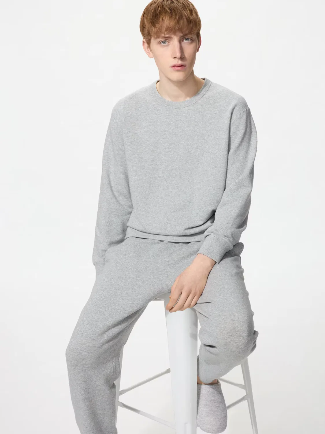 Спортивный костюм Uniqlo, эластичный, серый
