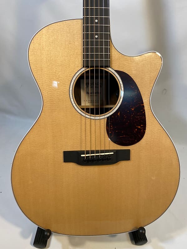 

Martin GPC-13E Ziricote Электроакустическая гитара - Натуральный Martin GPC-13E -electric Guitar - Natural