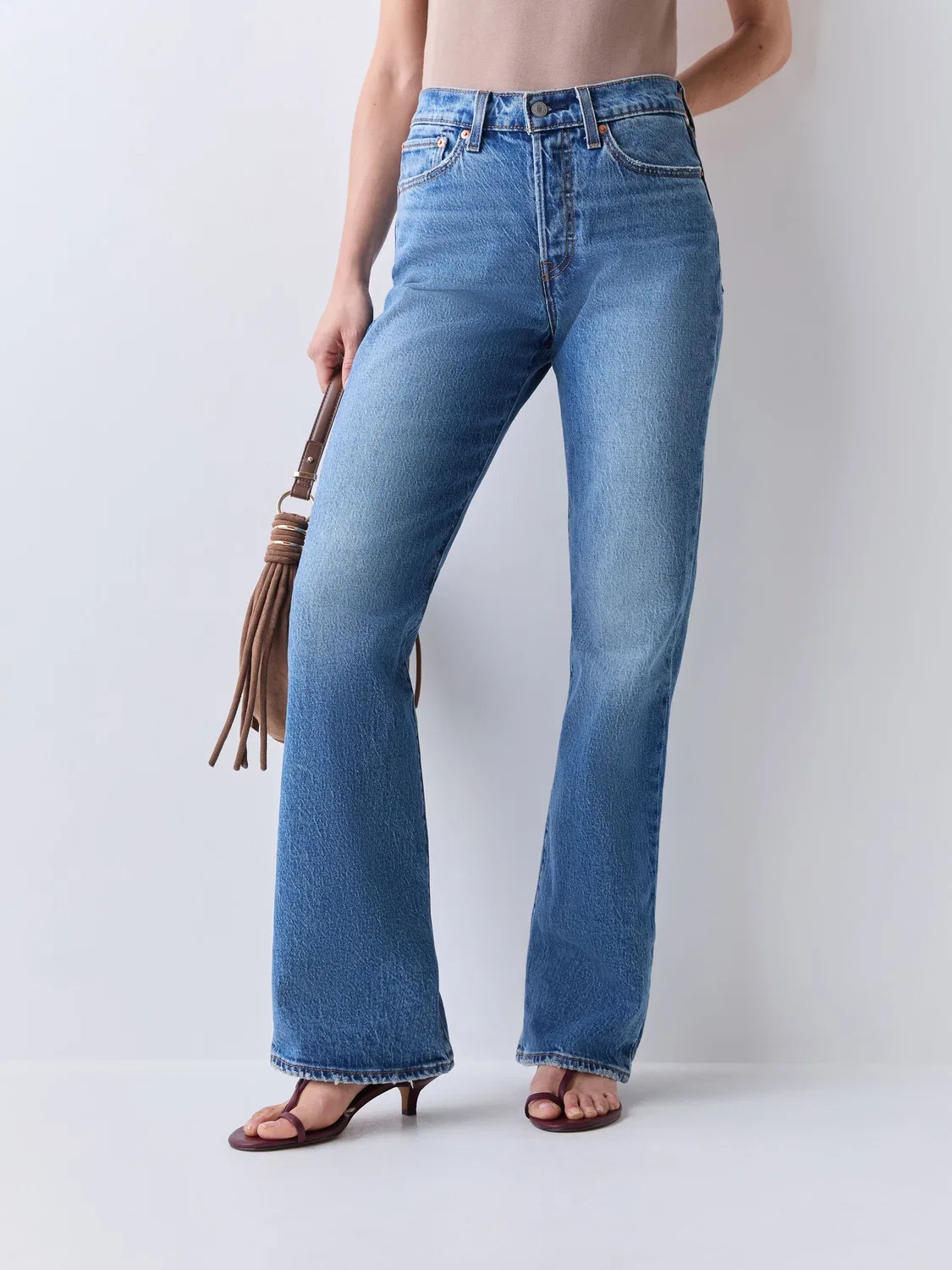Джинсы bootcut с завышенной талией Wedgie Levi's, средний синий