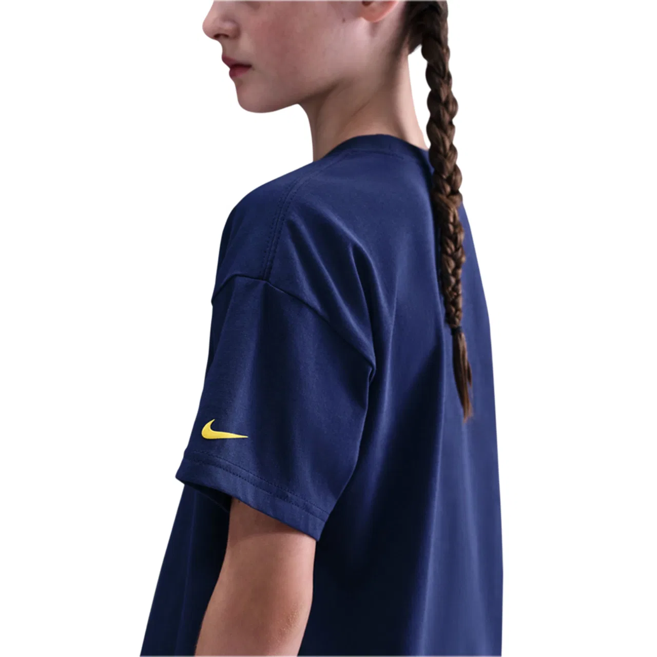 Футболка для девочек Caitlin Logo Nike, цвет Midnight Navy/Yellow — фото 2