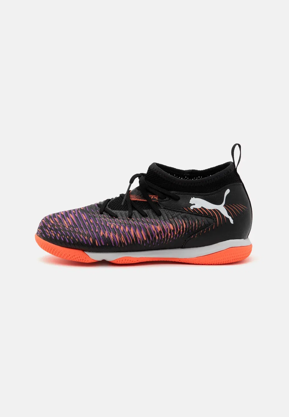 Футбольные бутсы Future 8 Match Jr унисекс для игры в помещении Puma, Black/White/Glowing Red