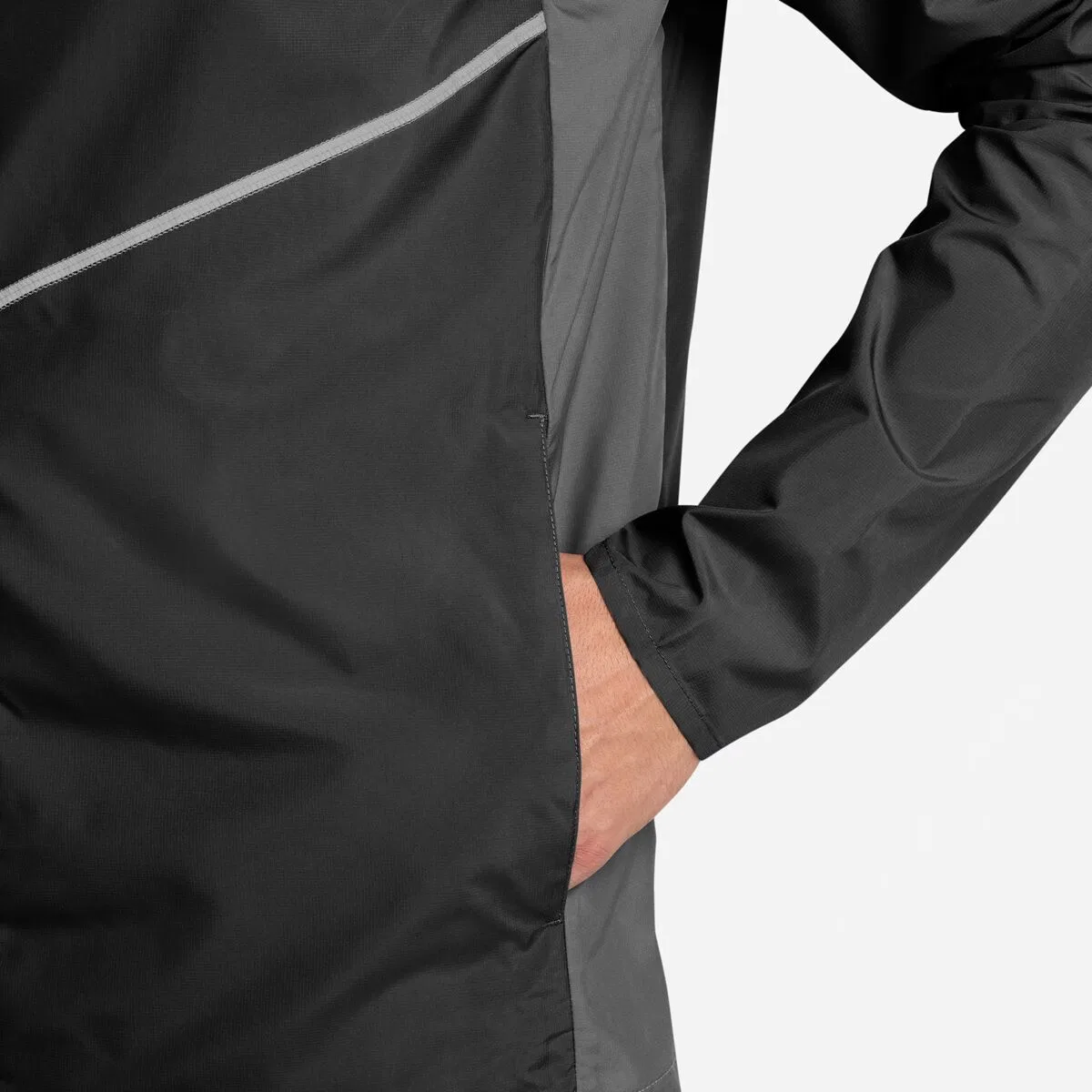 Мужская куртка из переработанного полиэстера Nike, Black/Black/Reflective Silver — фото 3