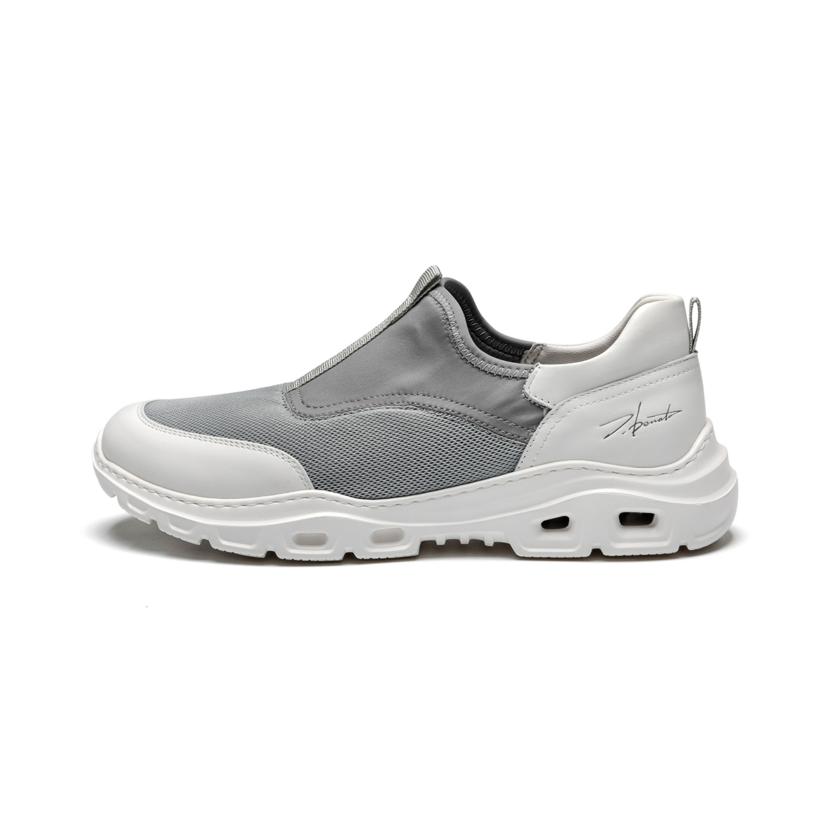 

Амортизирующие, дышащие, легкие низкие кеды мужские J.BENATO, белый