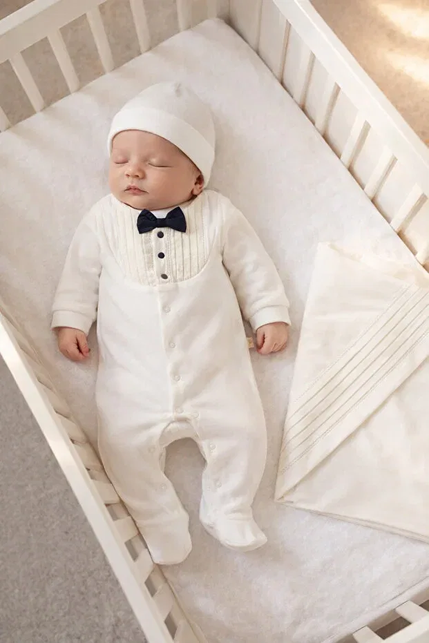 Детский комплект для выписки с галстуком-бабочкой Enzo Mert Baby, White
