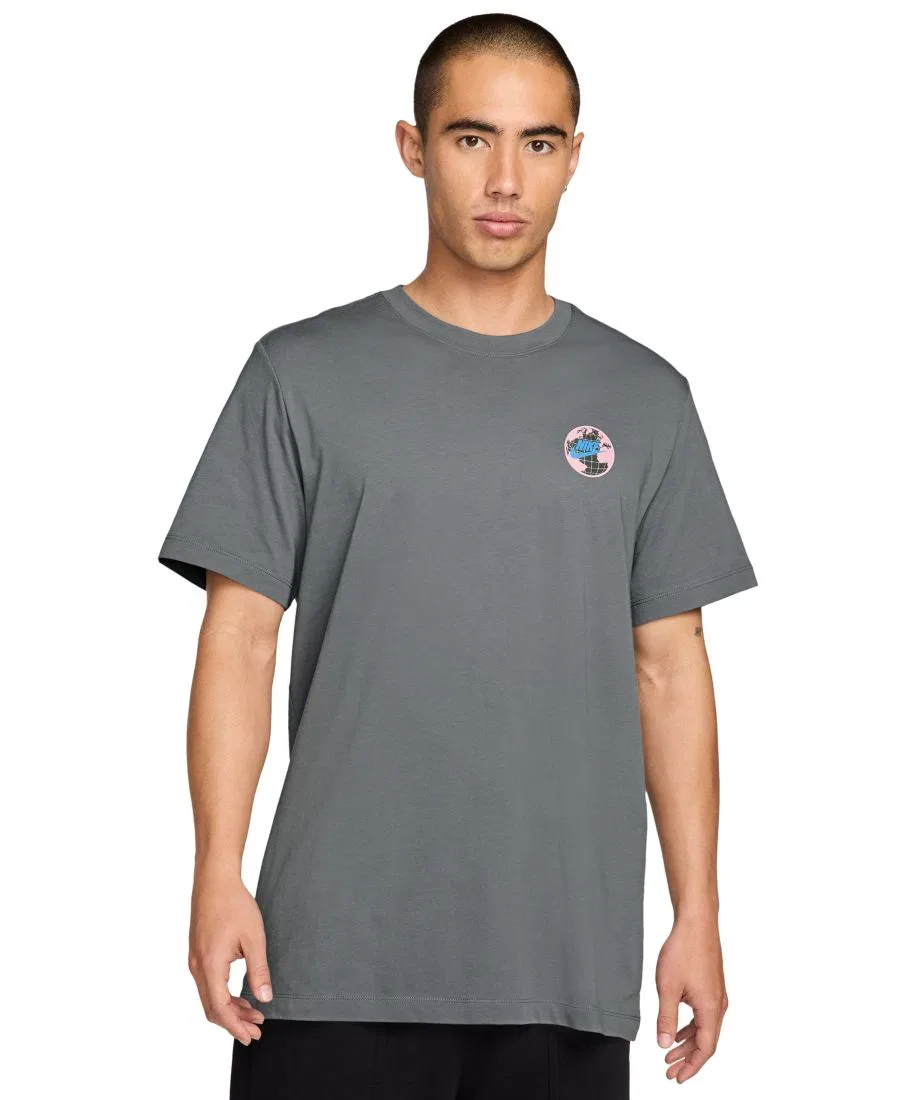 Футболка с коротким рукавом и принтом Nike Sportswear Men's Classic-Fit Short-Sleeve Graphic T-Shirt, Smoke Gray — фото 2