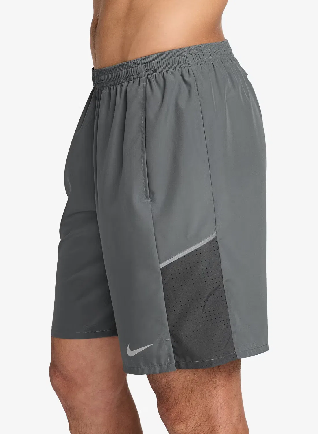 Шорты спортивные с технологией Dri-FIT Miler Ultra Nike, серый — фото 3