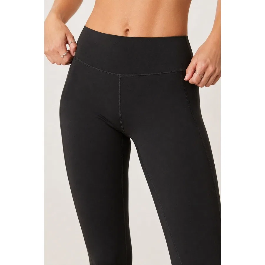 Женские леггинсы с высоким поясом и карманом Nike One Training Dri Fit Gym Life Swoosh High Rise Full Length, Черный — фото 3