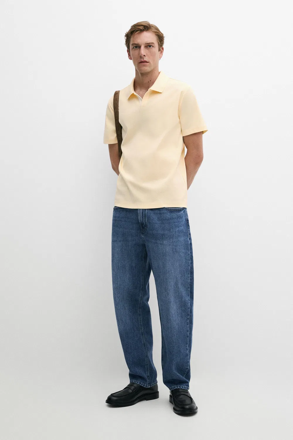 Поло Massimo Dutti Short Sleeve V-neck Shirt, желтый — фото 3