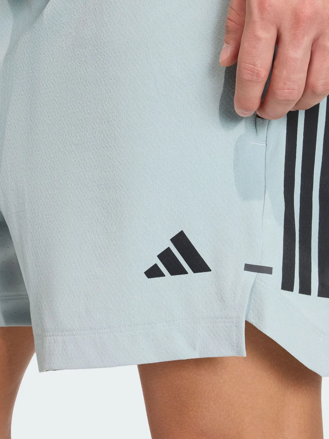 Шорты D4T PrimeLift 3 Stripes adidas, зеленые — фото 4