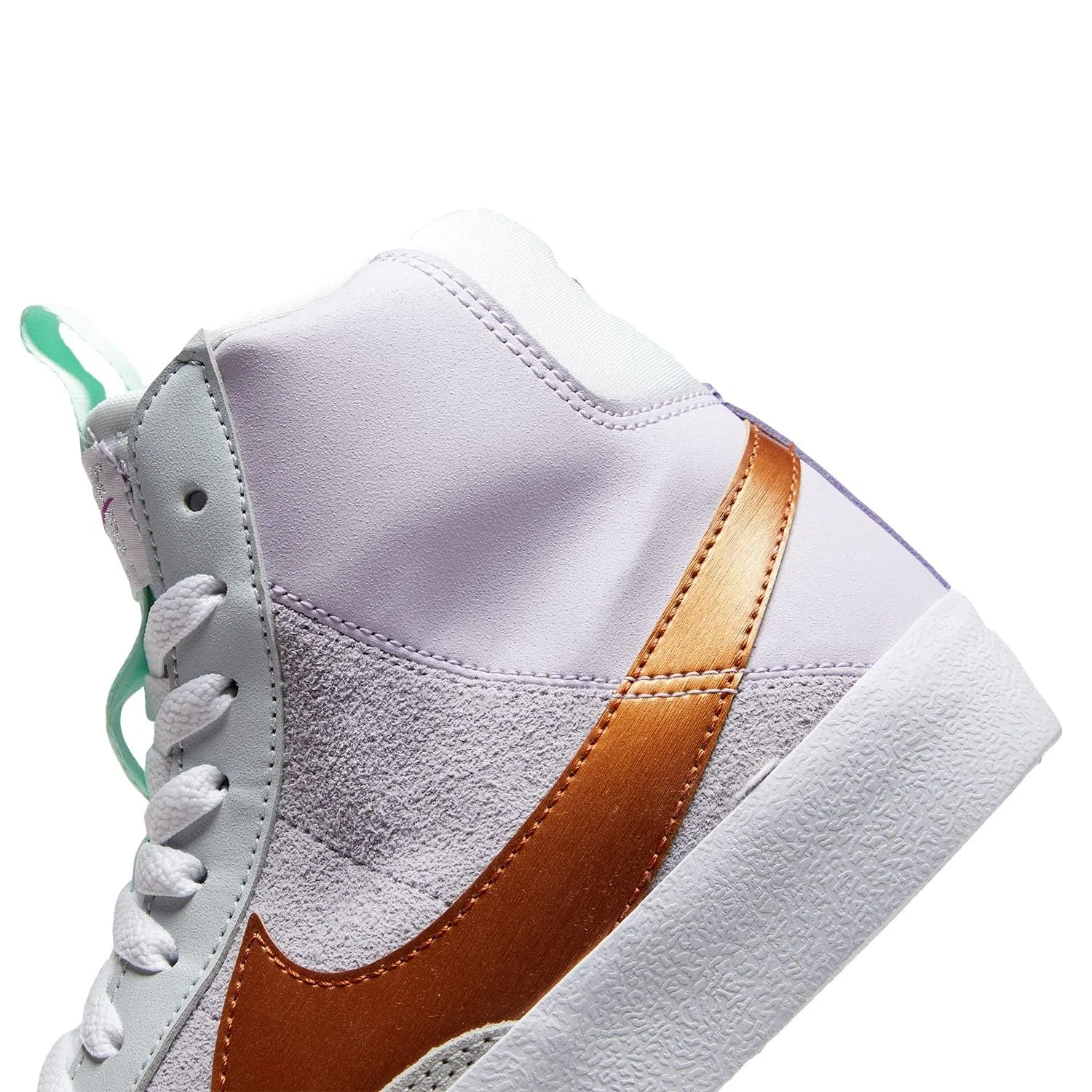Детские кроссовки для мальчиков с замшевыми вставками NIKE Blazer Mid 77 D NIKE, Barely Grape Metallic Copper — фото 3