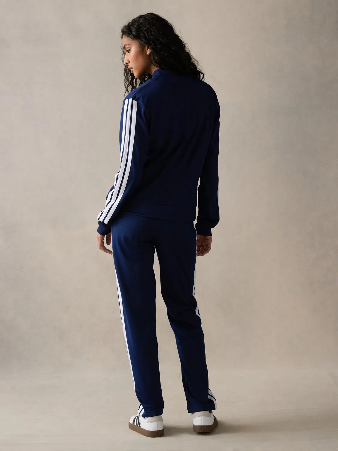 Спортивный костюм adidas Essentials 3-Stripes, синий — фото 2