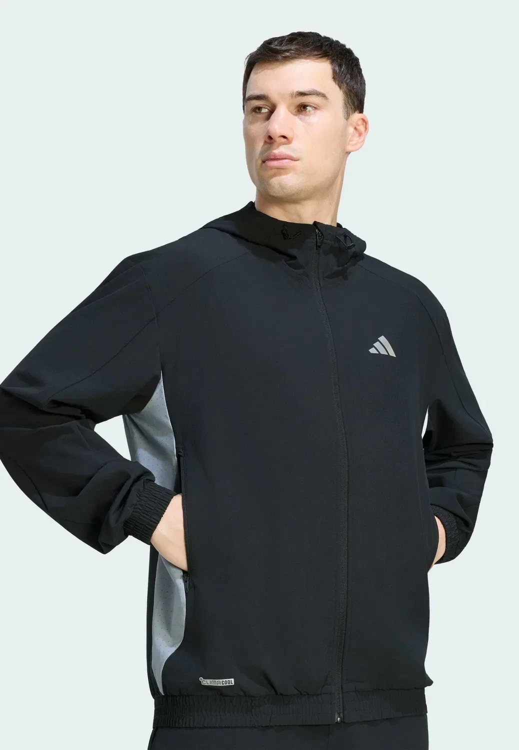 Спортивная куртка из софтшелла с цветовыми блоками в стиле Tech Apparel Adidas Performance, Black Halo Silver — фото 3
