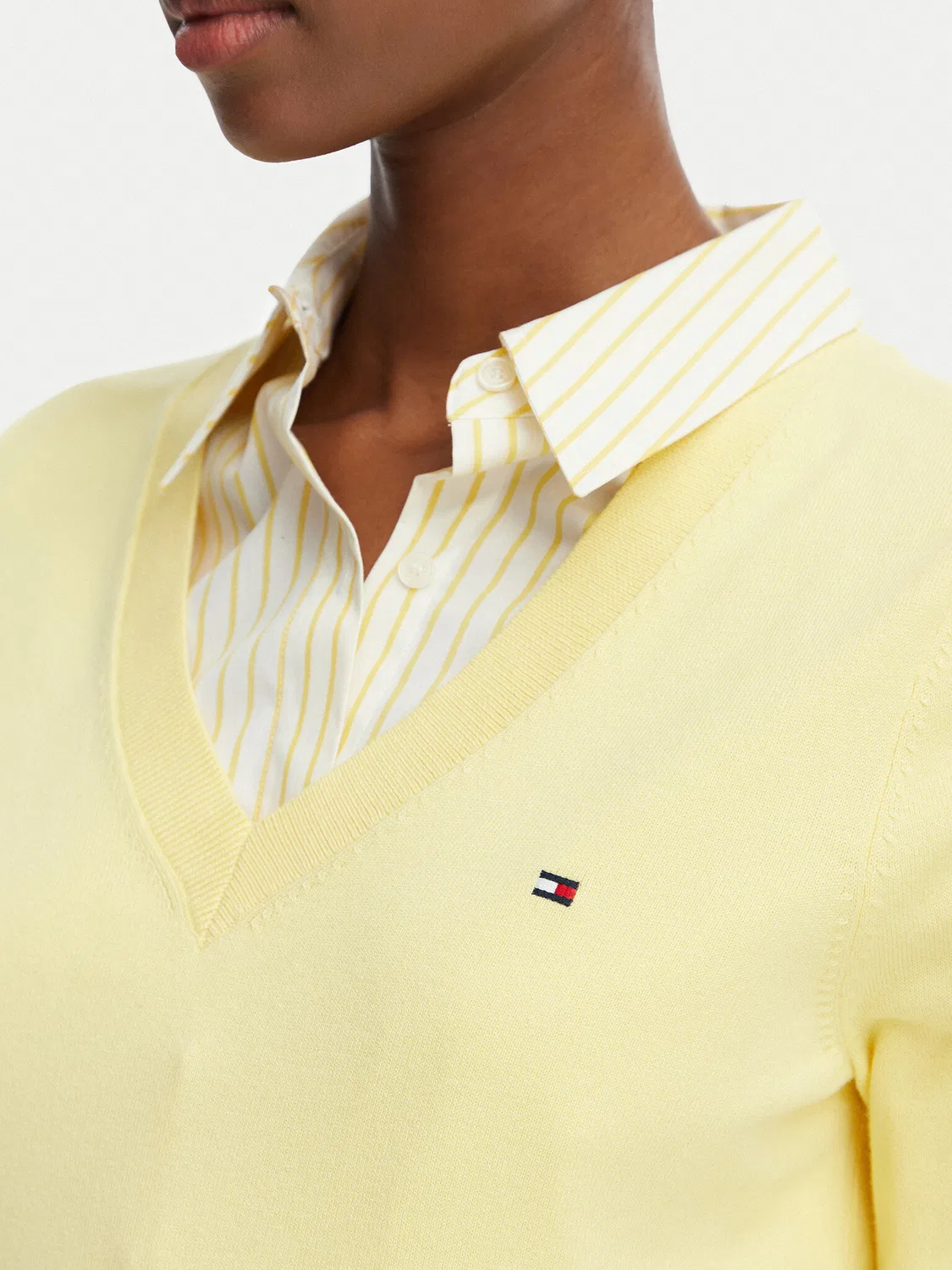 Женский пуловер стандартного кроя Tommy Hilfiger, светло-желтый — фото 4