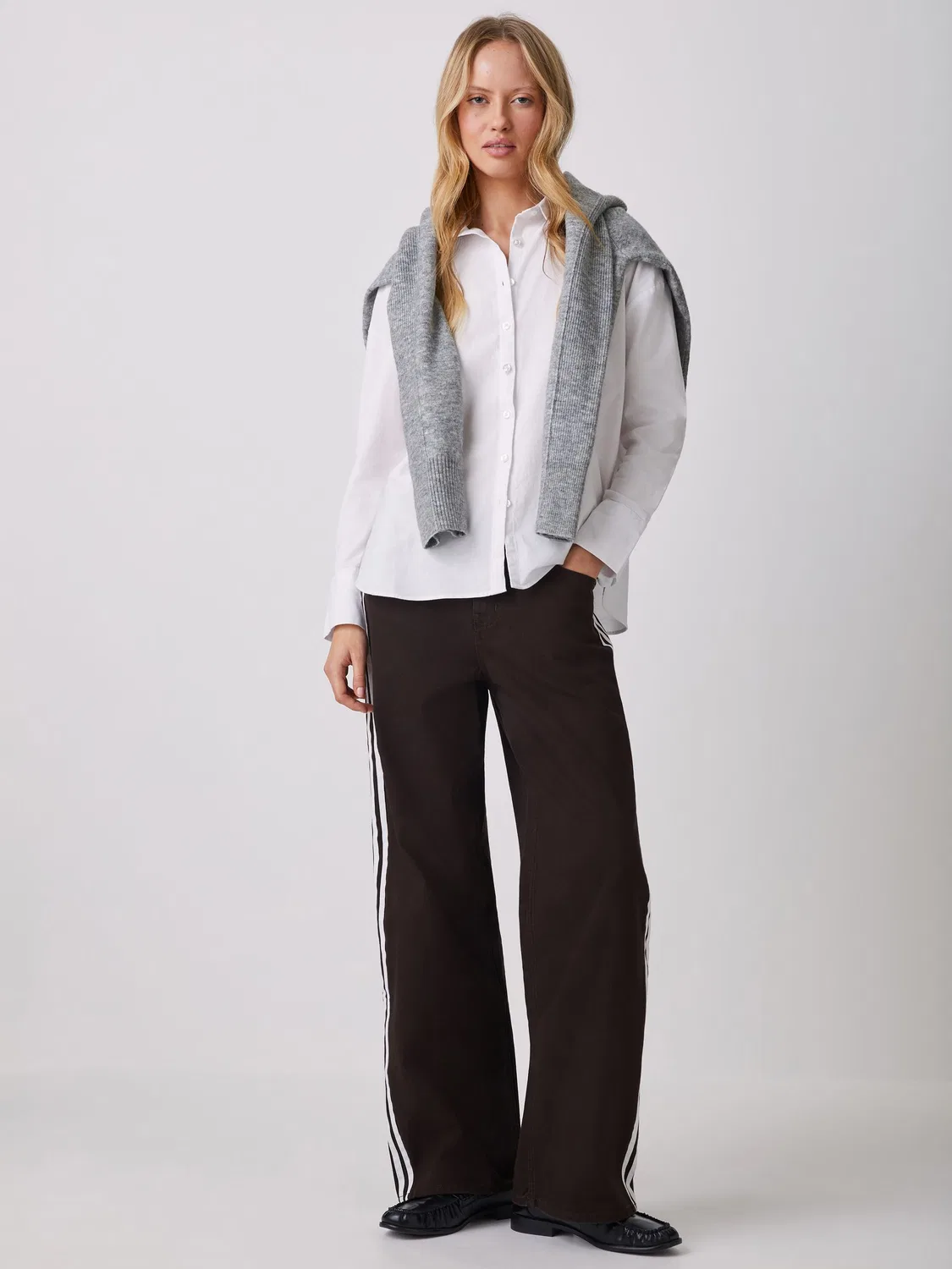 Джинсы Firebird Track Pant Denim, adidas Originals, коричневый — фото 2