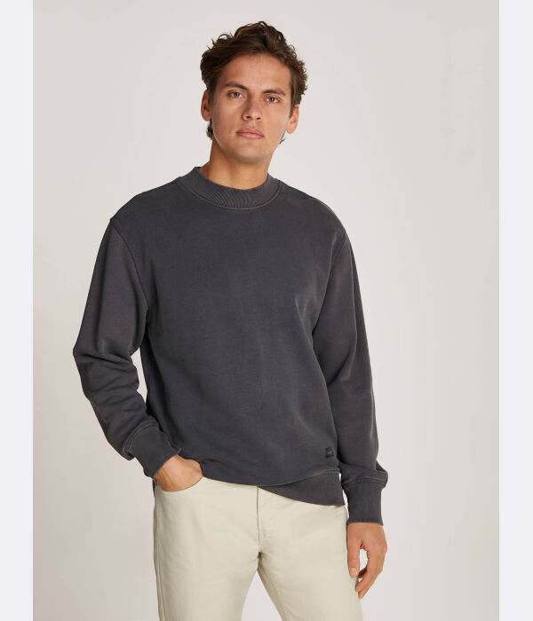

Толстовка Calvin Klein Jeans Regular Fit, черный