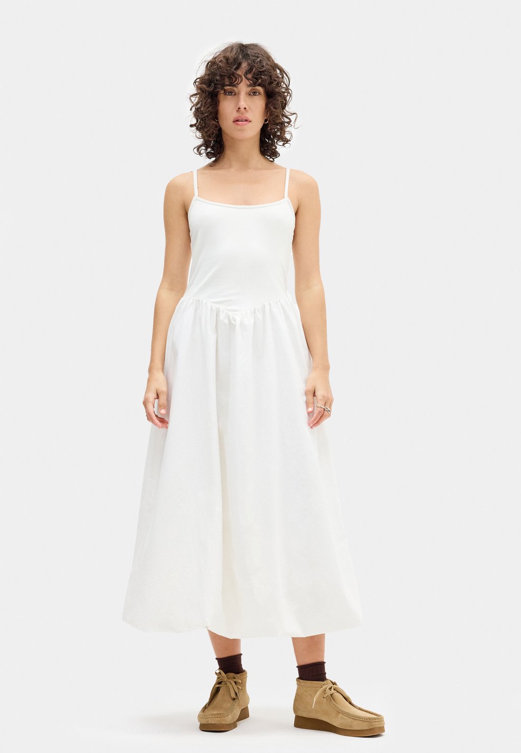 

Повседневное платье EDEN DRESS BDG Urban Outfitters, белый