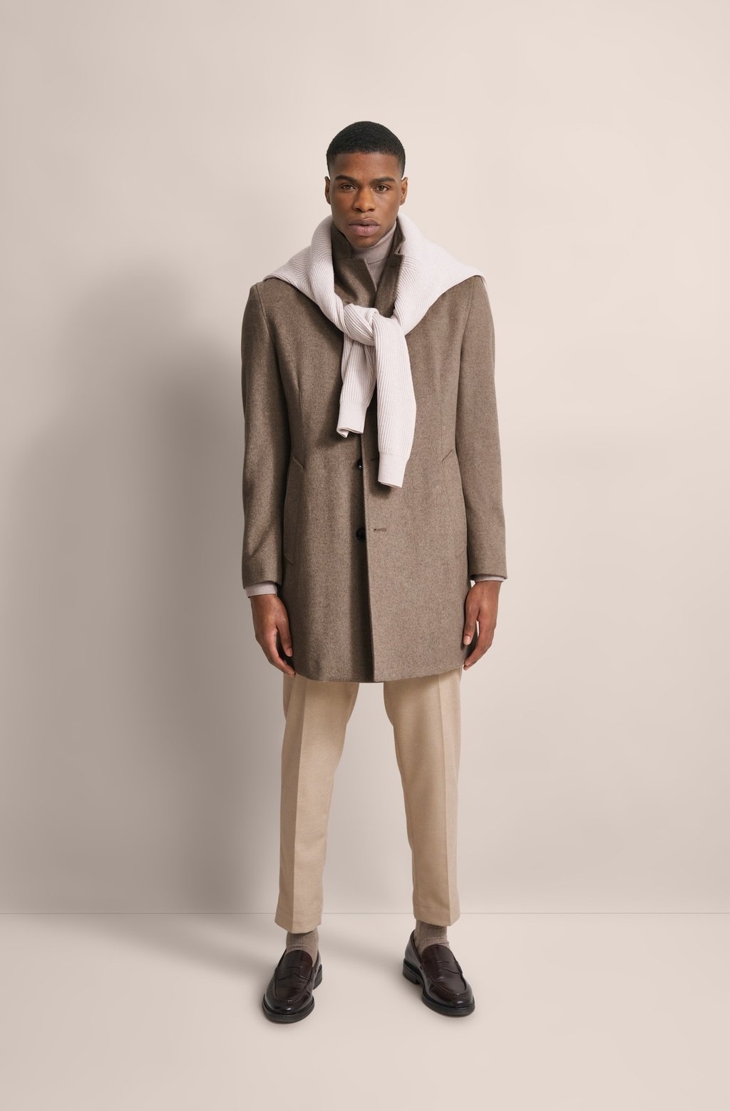 

Короткое пальто SLIM FIT bugatti, бежевый