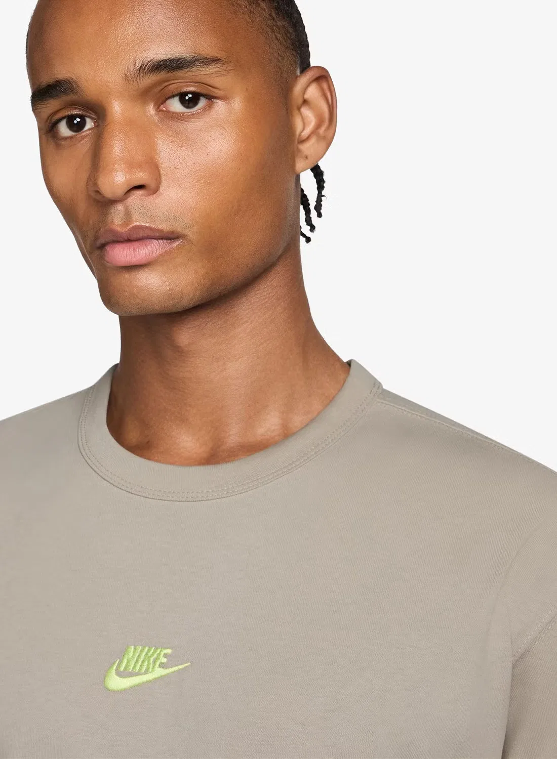 Футболка с принтом NSW Premium Essential Sustainable Nike, кремовый — фото 3