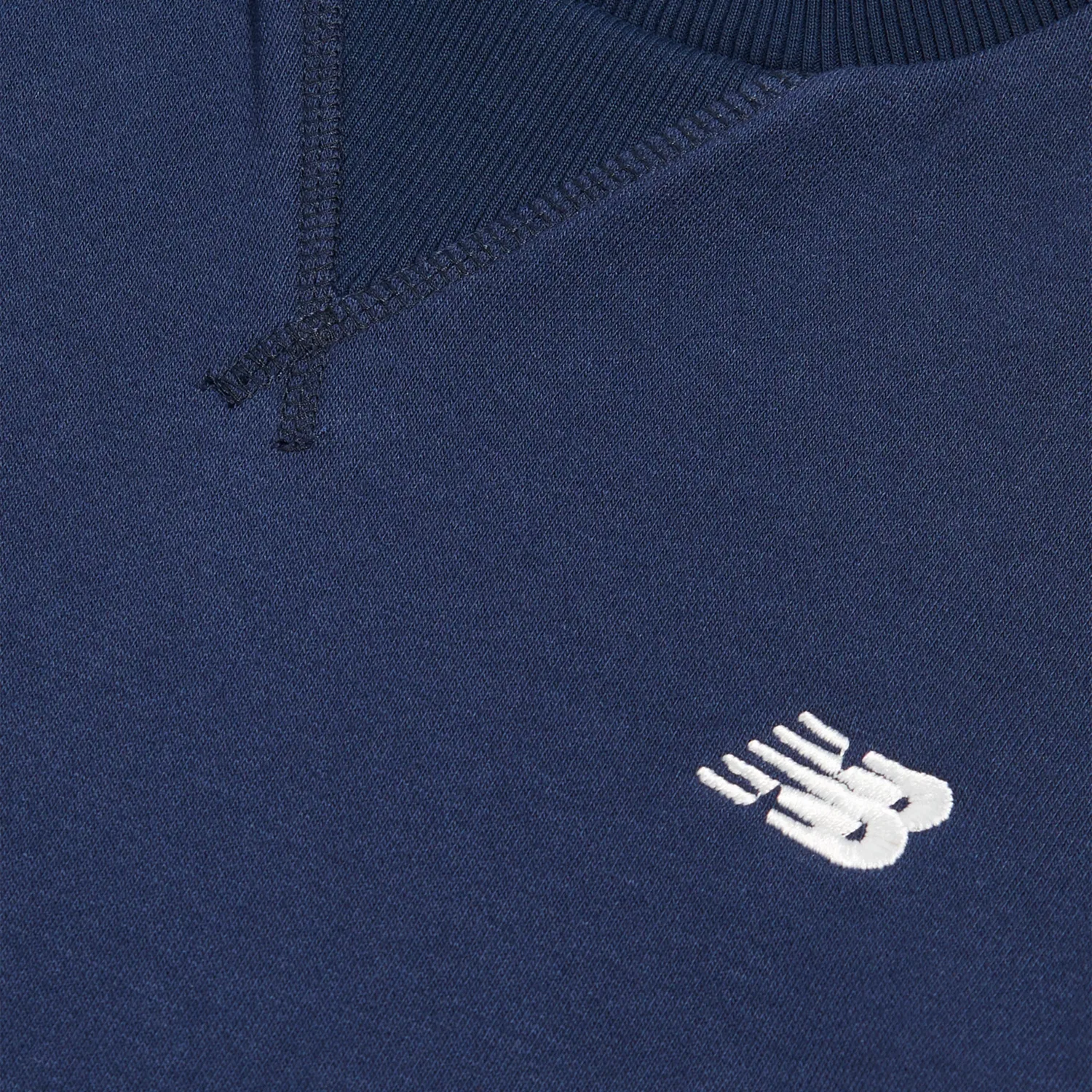 Детское платье из футера свободного кроя с вышивкой French Terry Dress New Balance, Nb Navy — фото 4