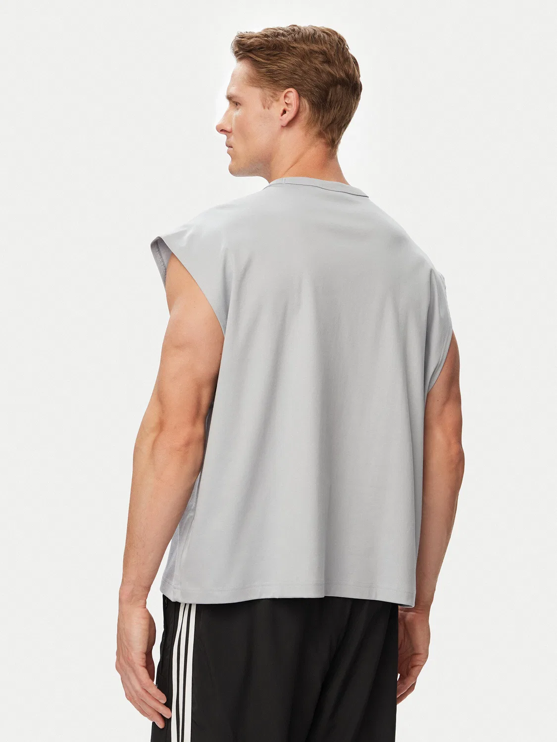 Мужская майка свободного кроя Soft Lux Adidas, серый — фото 3