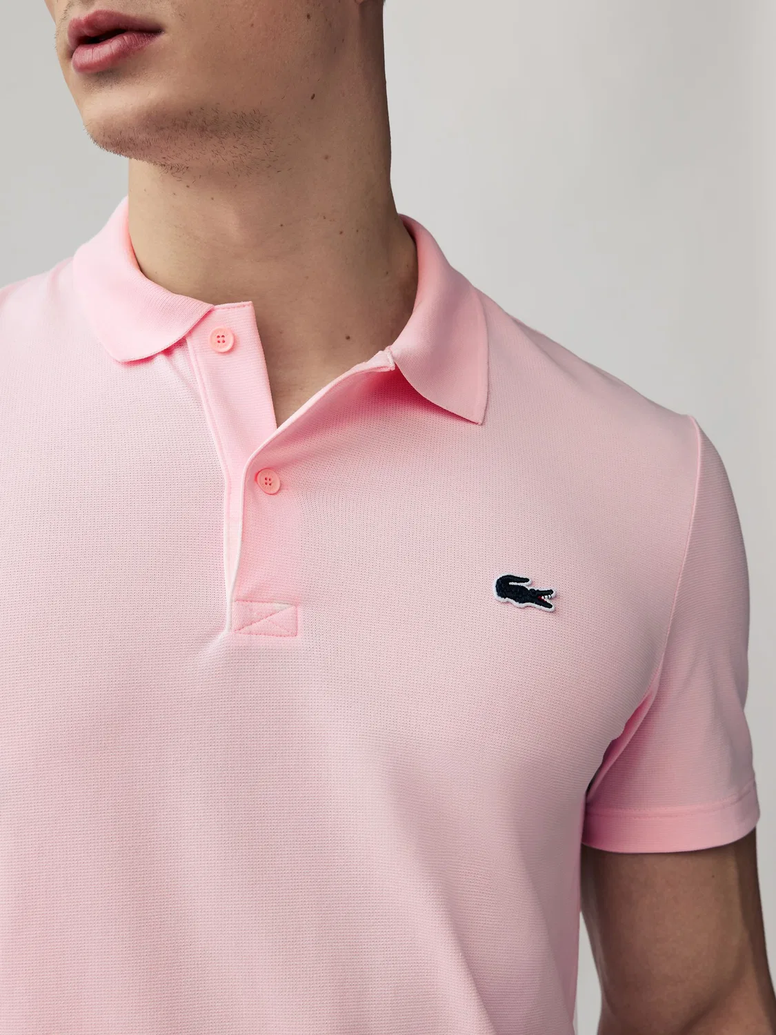 Розовая рубашка поло с короткими рукавами Lacoste стандартного кроя — фото 3