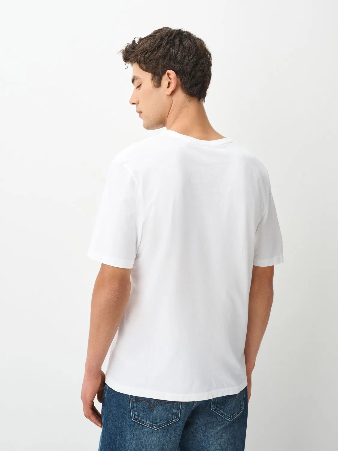 Футболка с V-образным вырезом, Regular Fit, Essential Next, белый — фото 3
