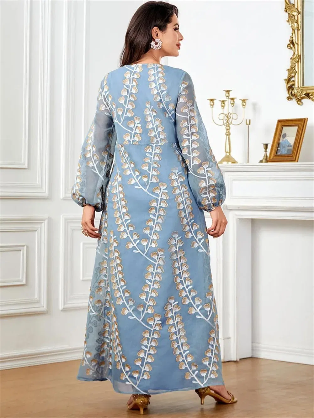 Женское платье-абая с пайетками и вышивкой, Light Blue Dress — фото 4