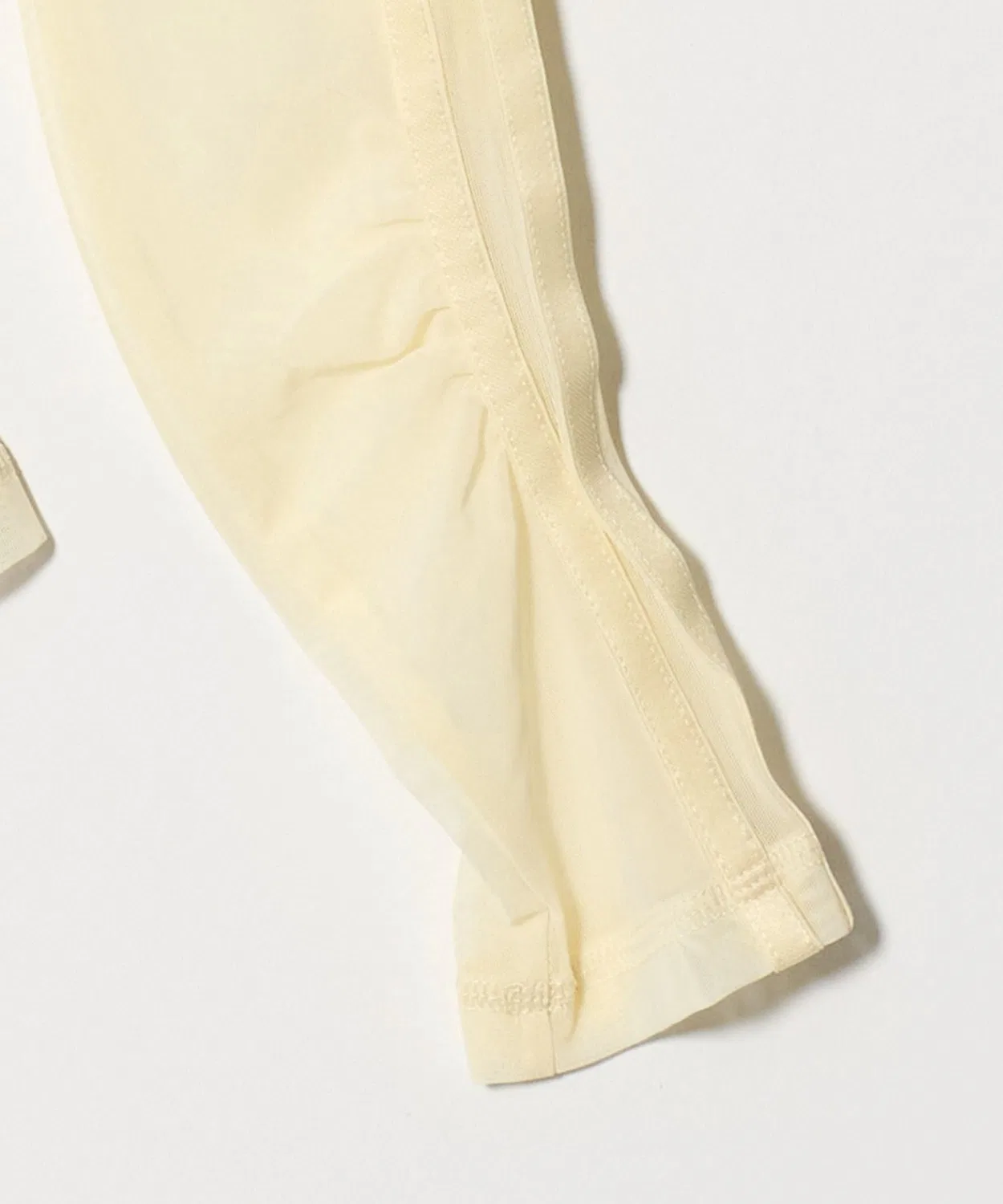 Женский лонгслив с длинным рукавомAdidas Originals, Warm Vanilla — фото 4