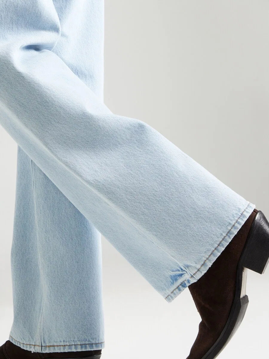 Джинсы LEVI'S свободного кроя 'LOW LOOSE' синего цвета — фото 2