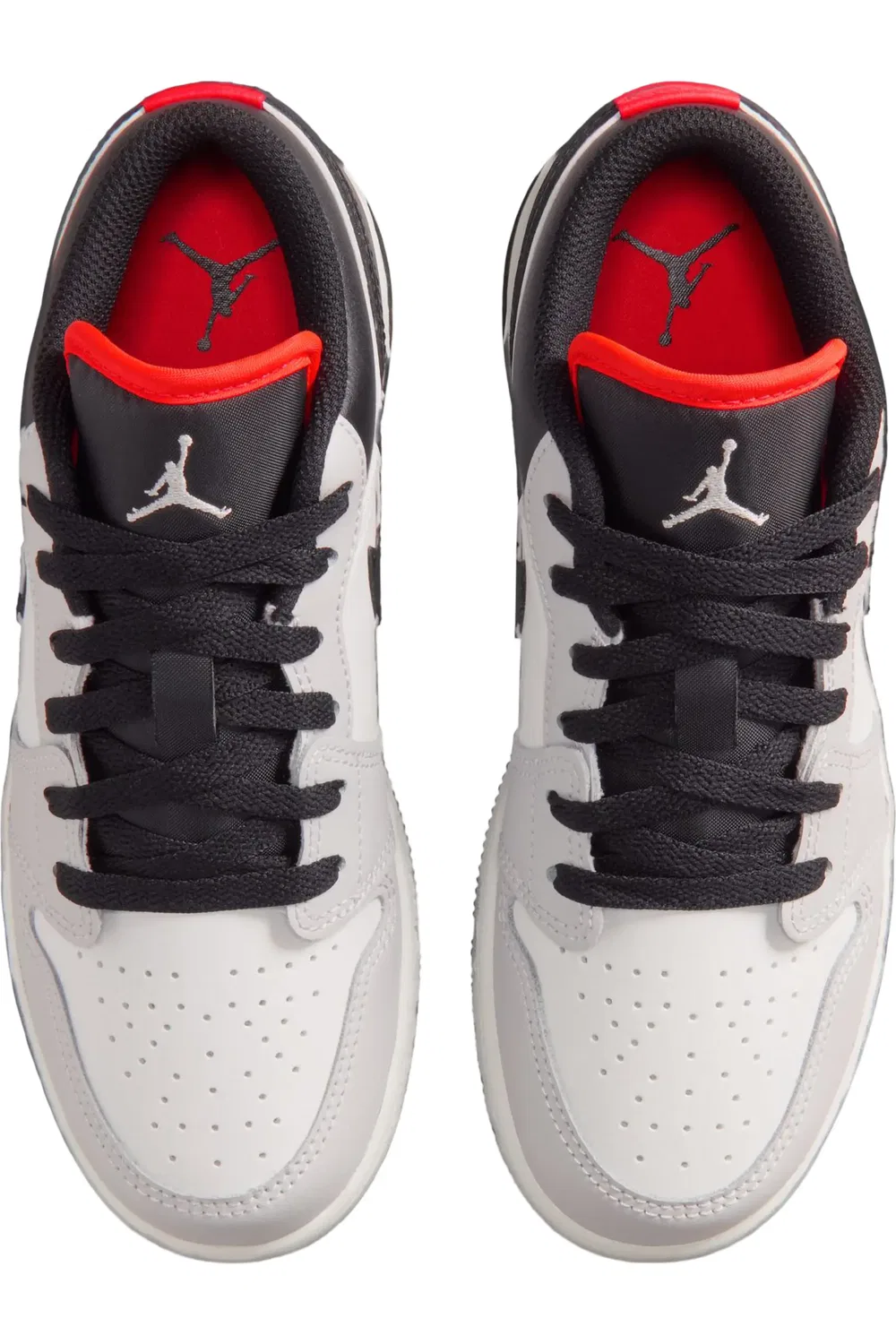 Детские кроссовки баскетбольные Air Jordan 1 Low Jordan, Black/Black/White/Infrared — фото 3