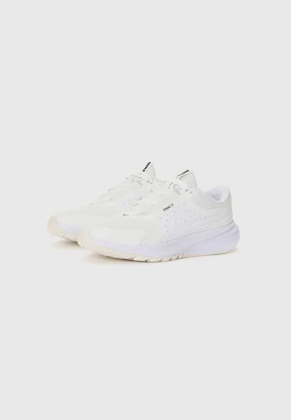Кроссовки беговые Star runner Nike Performance Summit White, White, белый/черный — фото 2