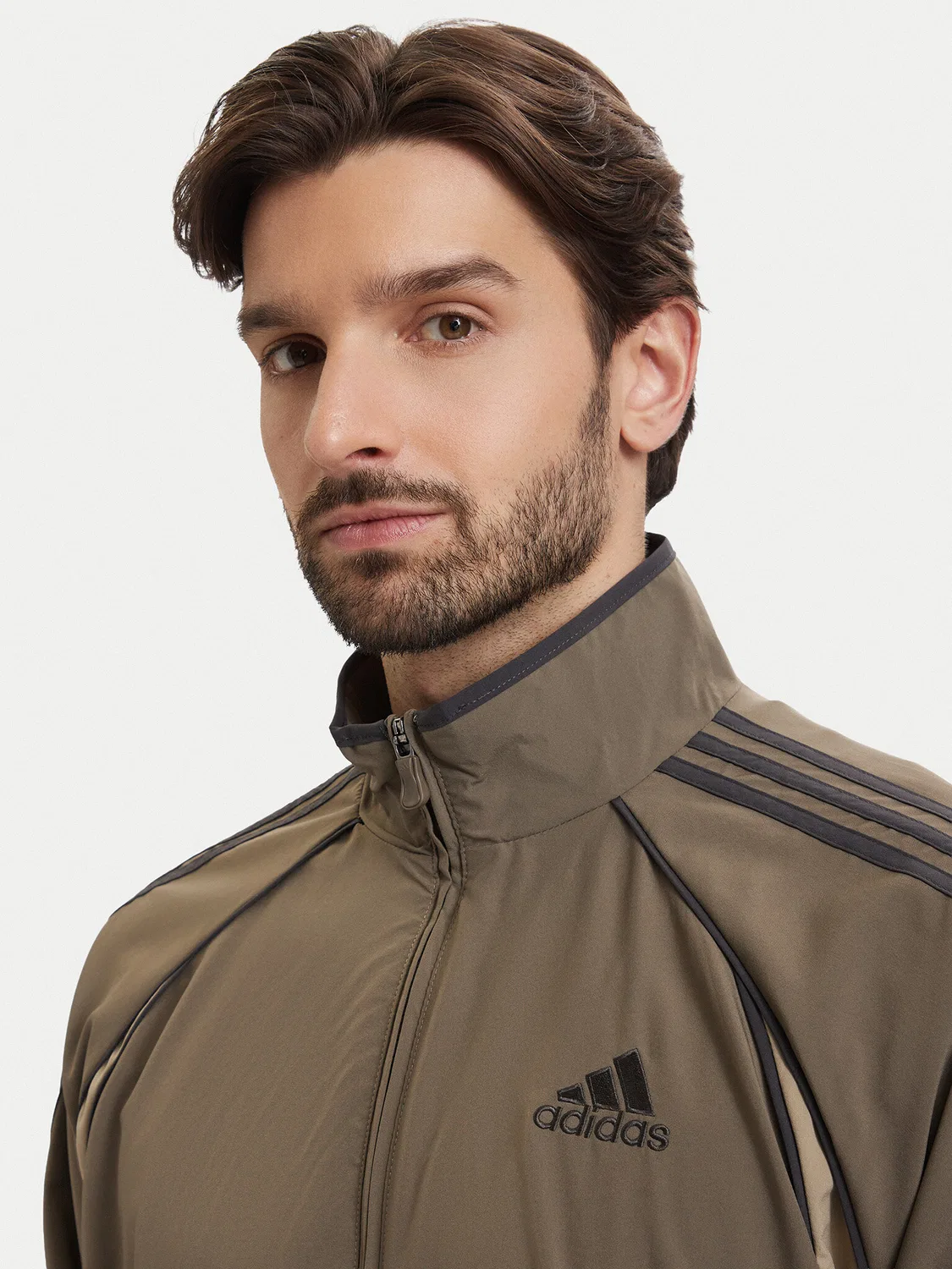 Мужской свитшот свободного кроя adicolor Teamgeist Adidas, хаки — фото 4