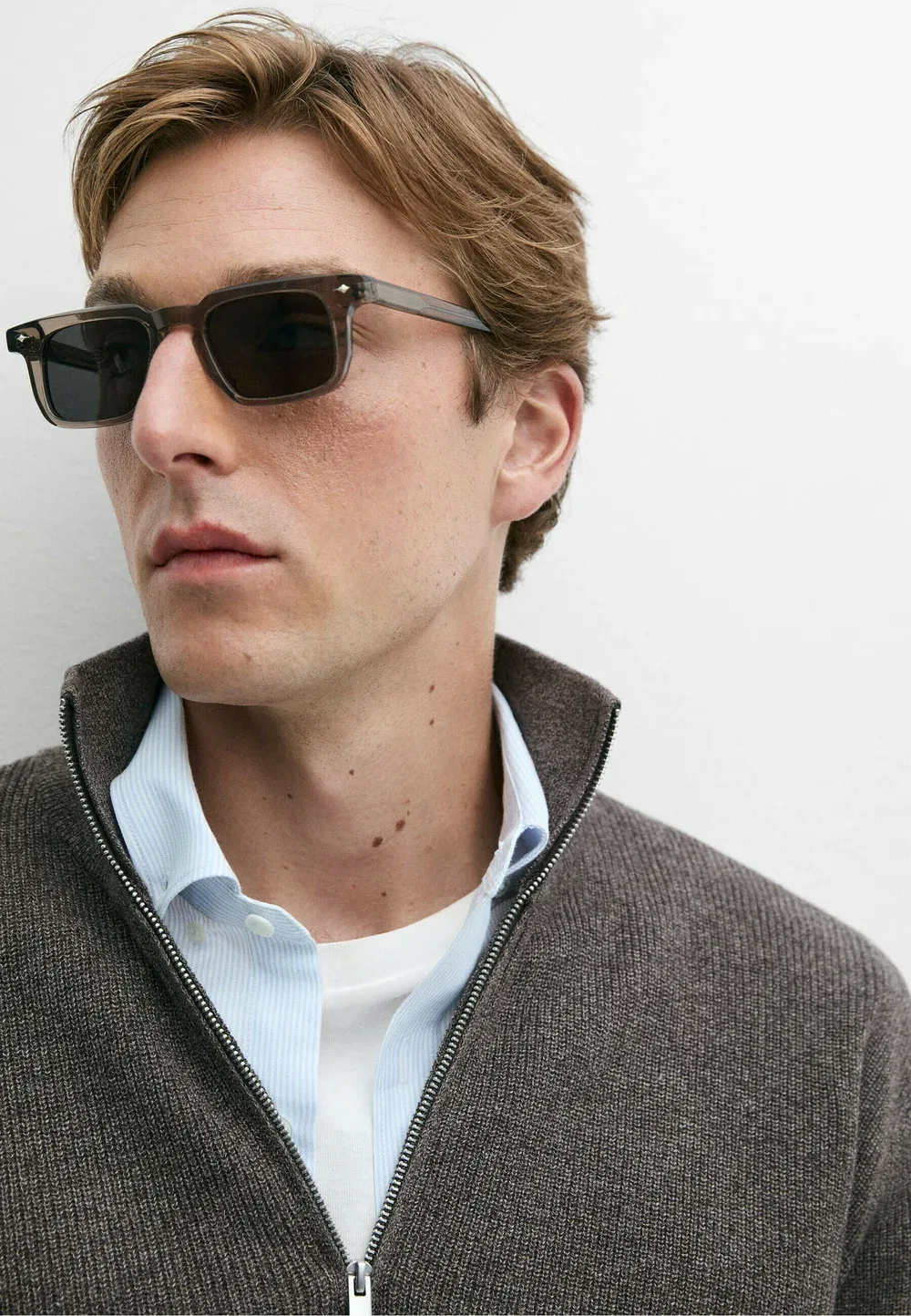 Вязаный свитер с высоким воротником и застежкой-молнией Massimo Dutti, Light Brown — фото 4