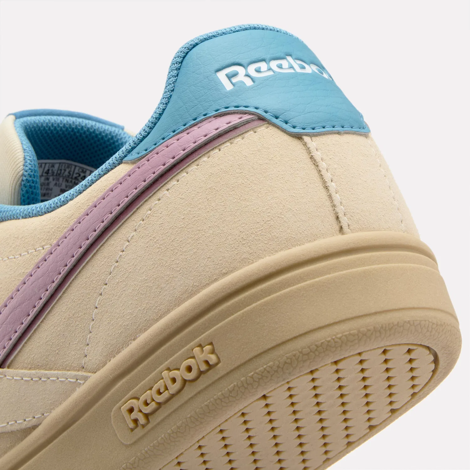 Детские кроссовки для девочек с полосками Reebok Court Retro, Beige Aged Berrychill Warpedblue — фото 2