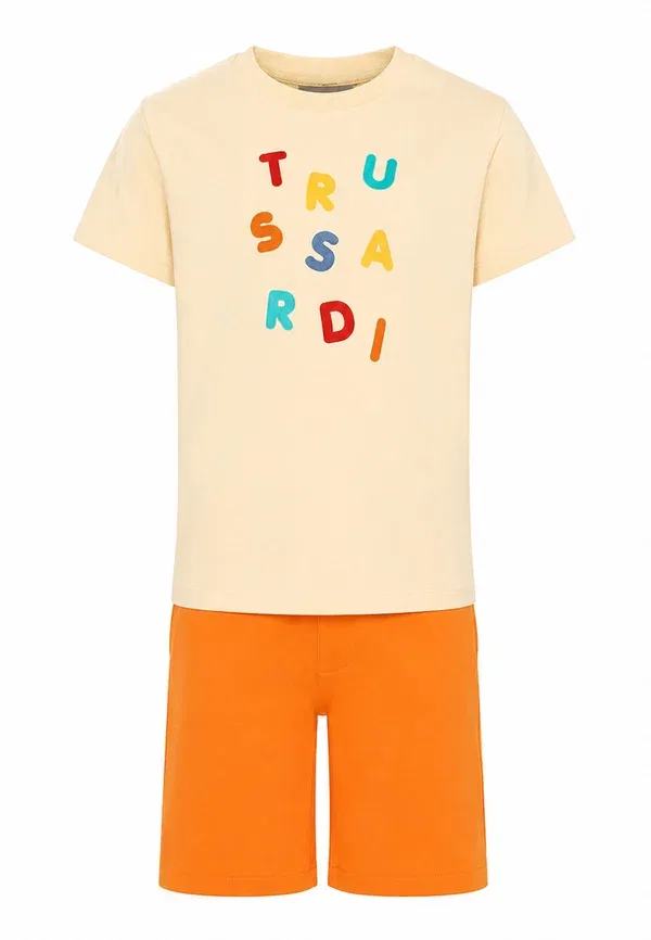 Комплект из футболки и шорт с принтом Tru Trussardi Junior бежевый