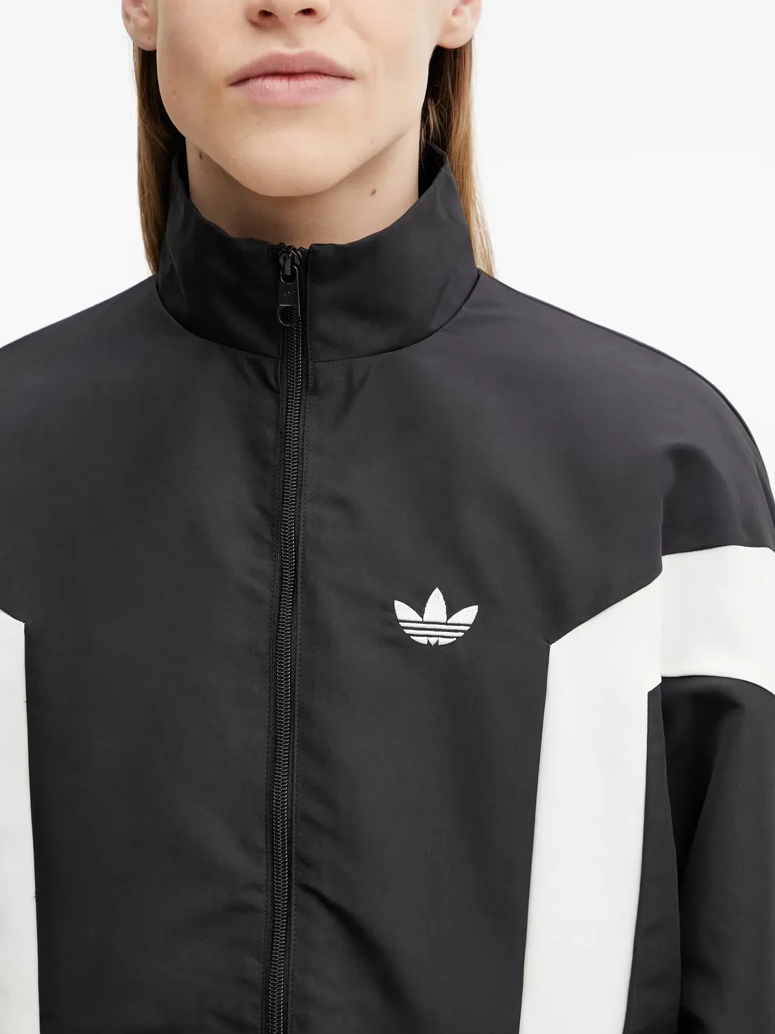 Ветровка черная с боковыми полосками Adidas, черный — фото 2