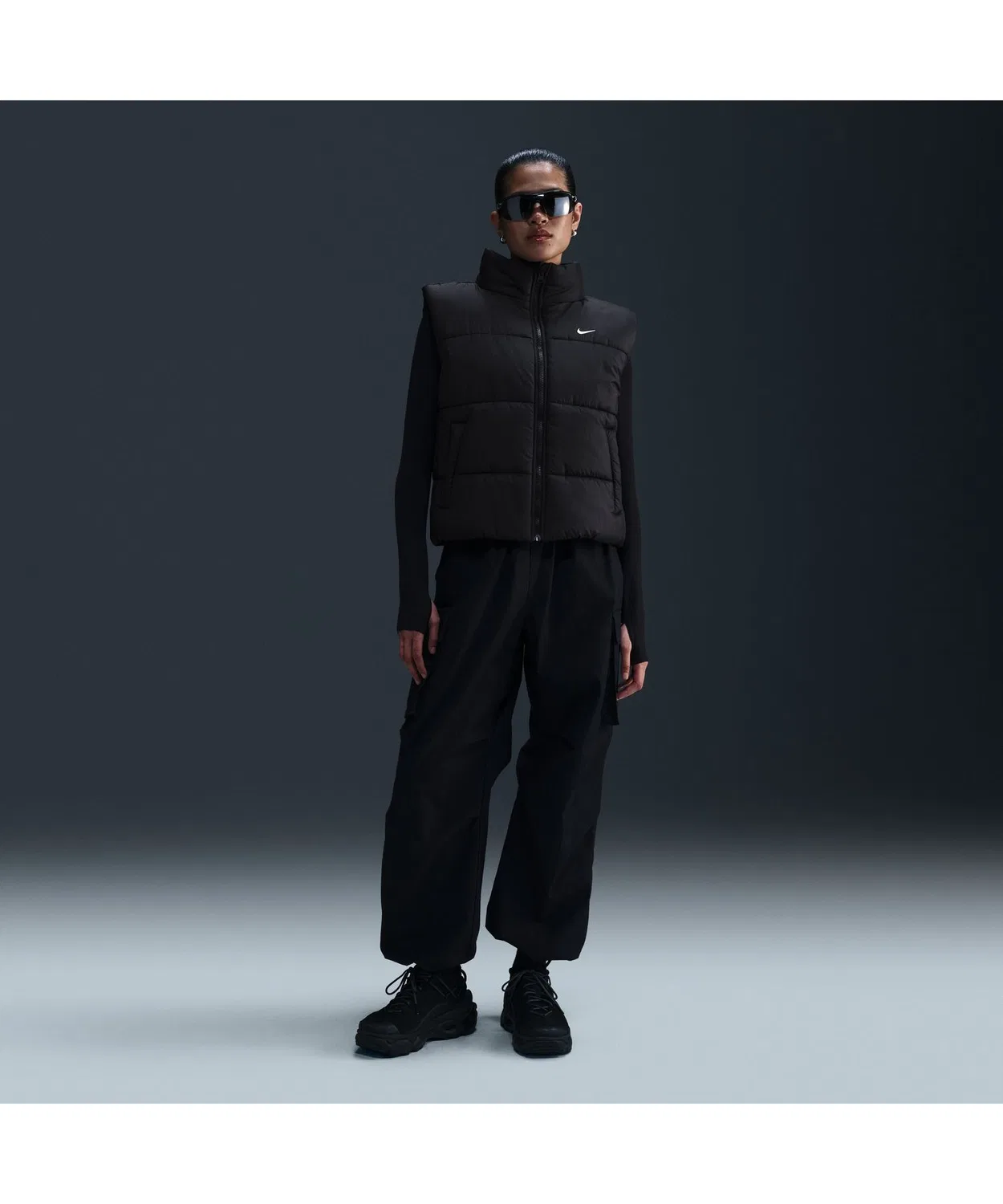 Женский утепленный жилет Nike Therma Fit с синтетическим наполнителем, модель NSW TF SYNFL CLSC NIKE, Black — фото 2