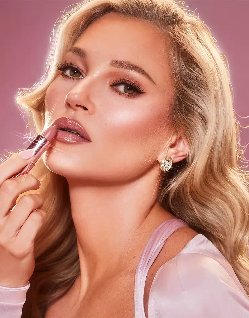 Помада Charlotte Tilbury KISSING Lipstick - Icon Baby — фото 3
