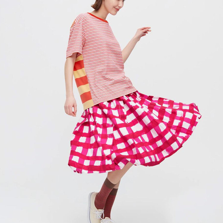 Футболка Marni Co-Branding унисекс розовая Uniqlo, розовый — фото 4
